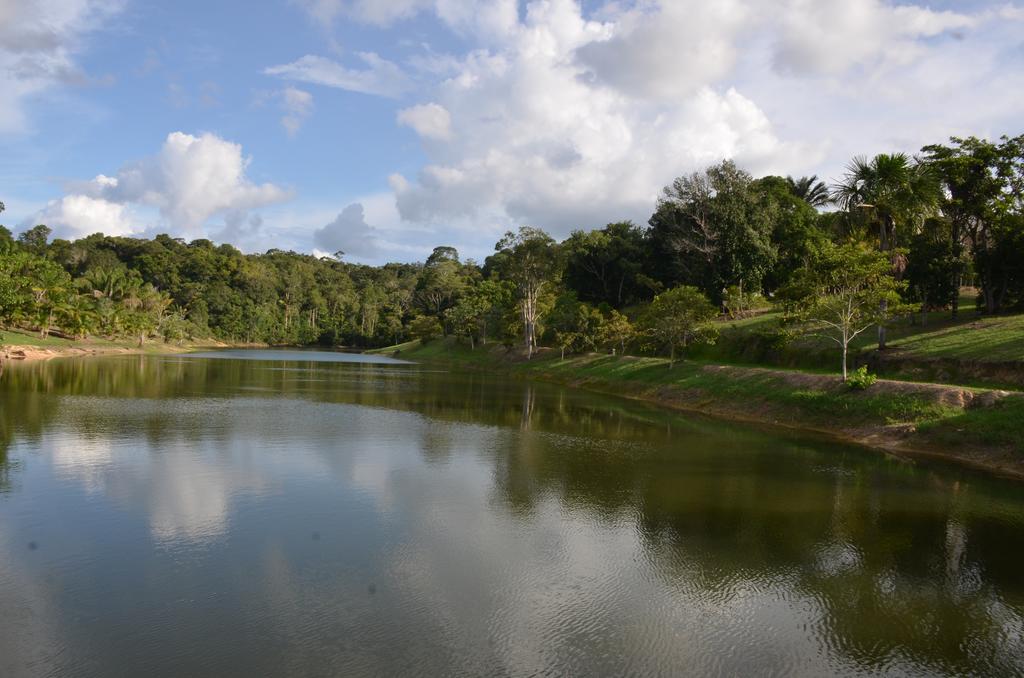 Amazonia Golf Hotelaria E Turismo Sa Rio Preto Da Eva Exteriör bild