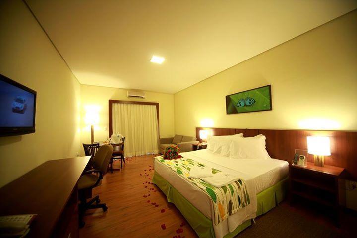 Amazonia Golf Hotelaria E Turismo Sa Rio Preto Da Eva Exteriör bild