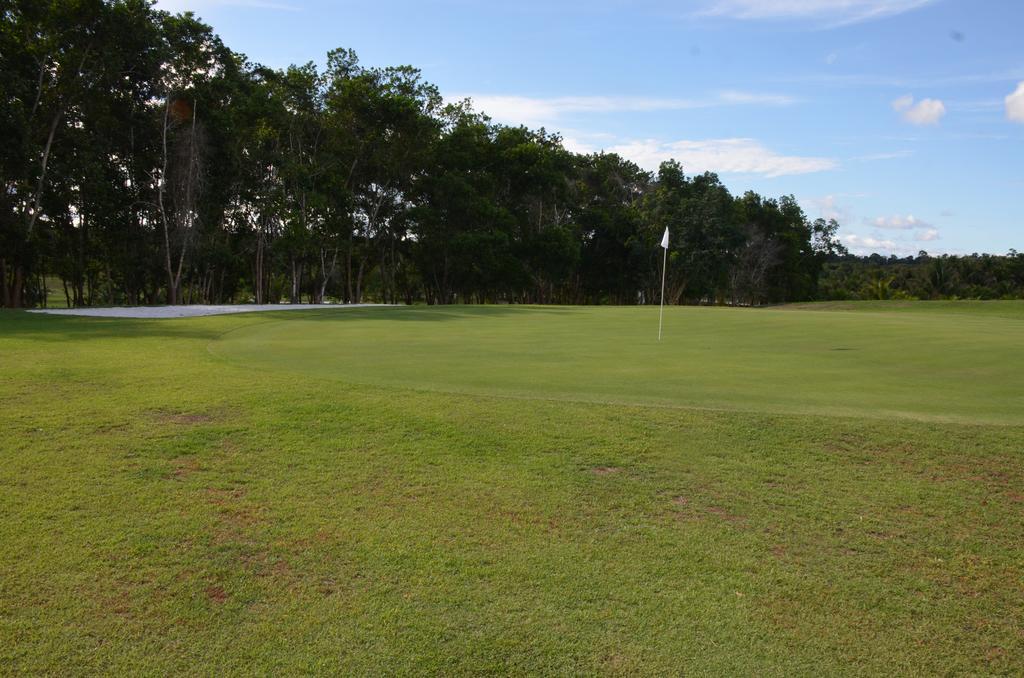 Amazonia Golf Hotelaria E Turismo Sa Rio Preto Da Eva Exteriör bild